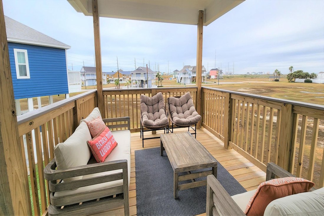 House in Galveston, Texas, United States 2 - 18030661