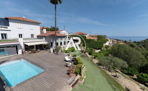 Villa in Nice, Provence-Alpes-Côte d'Azur, France 1