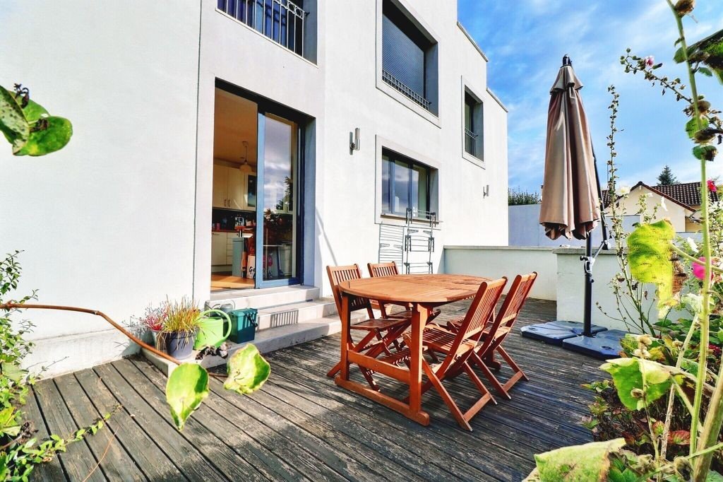 House in Mareil-Marly, Ile-de-France, France 1 - 16477423