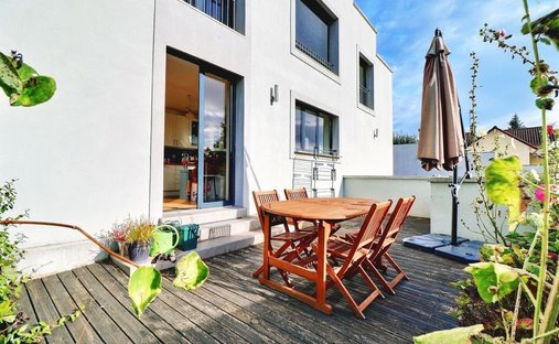 House in Mareil-Marly, Ile-de-France, France 1