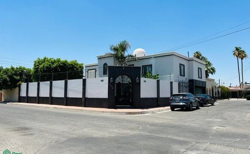House in Chapultepec los Pinos, Baja California, Mexico 1