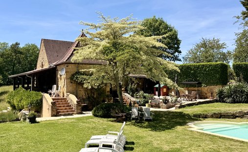 Casa a Doissat, Nuova Aquitania, Francia 1
