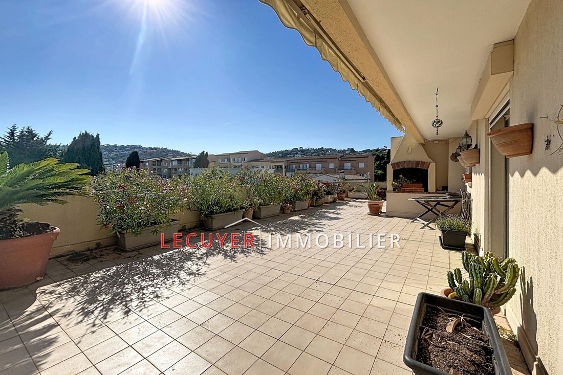 Apartment in Gabelle-Courcettes-Les Clos, Vallauris, France 1 - 18026283