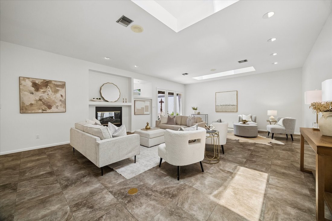 House in Houston, Texas, United States 2 - 17966838