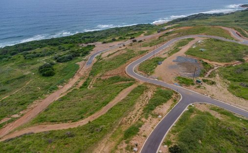 Land in Dolphin Coast, KwaZulu-Natal, South Africa 1