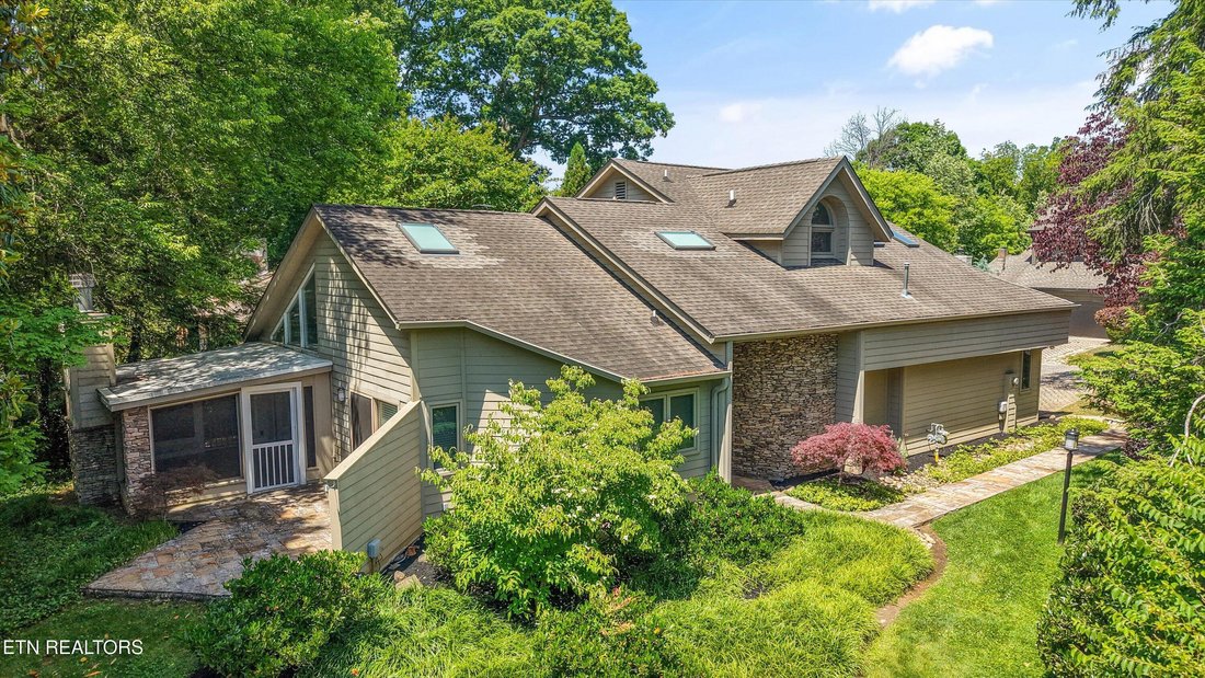 House in Knoxville, Tennessee, United States 1 - 18031873