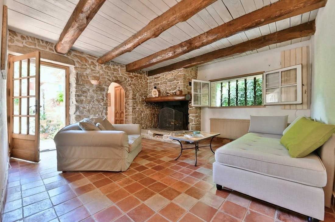 Estate in Village-Rieu, Saint-Privat-des-Vieux, France 5 - 18027351