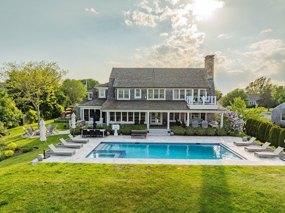 House in Barnstable, Massachusetts, United States 1 - 18019426