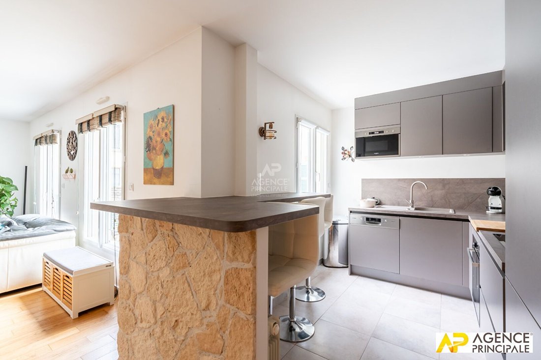 Apartment in Napoleon, Maisons-Laffitte, France 5 - 18026551
