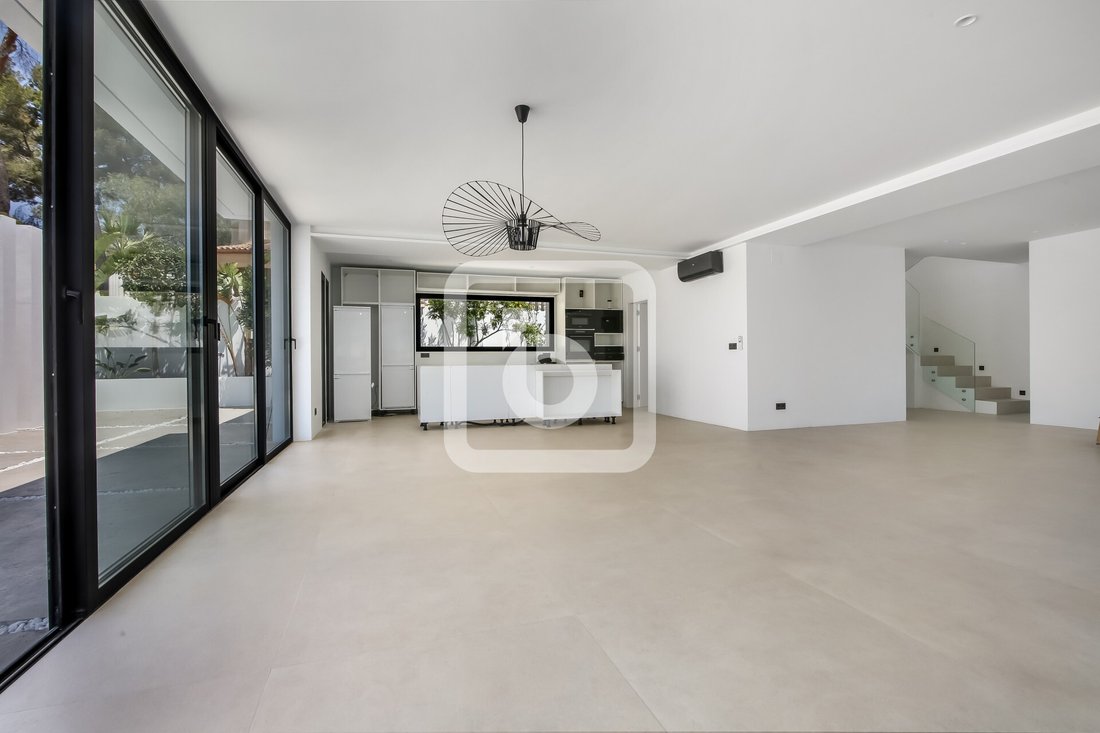 Villa in Moraira, Teulada, Valencian Community 4 - 15762834