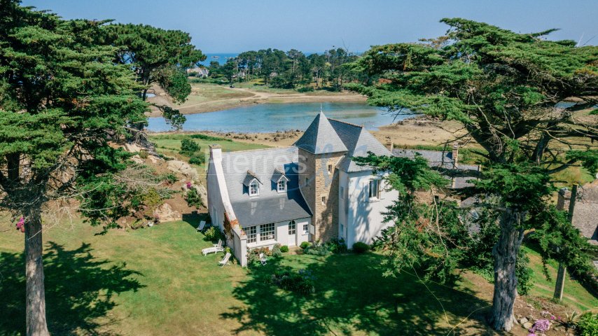 House in Penvénan, Brittany, France 1 - 16321642