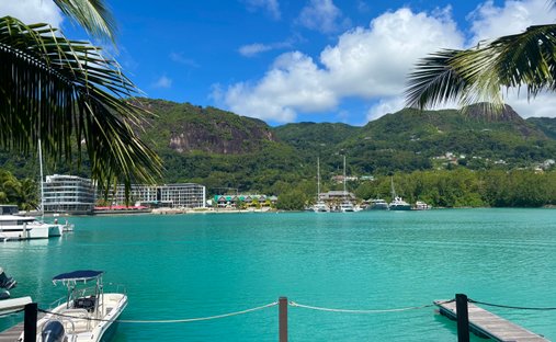 Townhouse in Providence, Cascade, Seychelles 1
