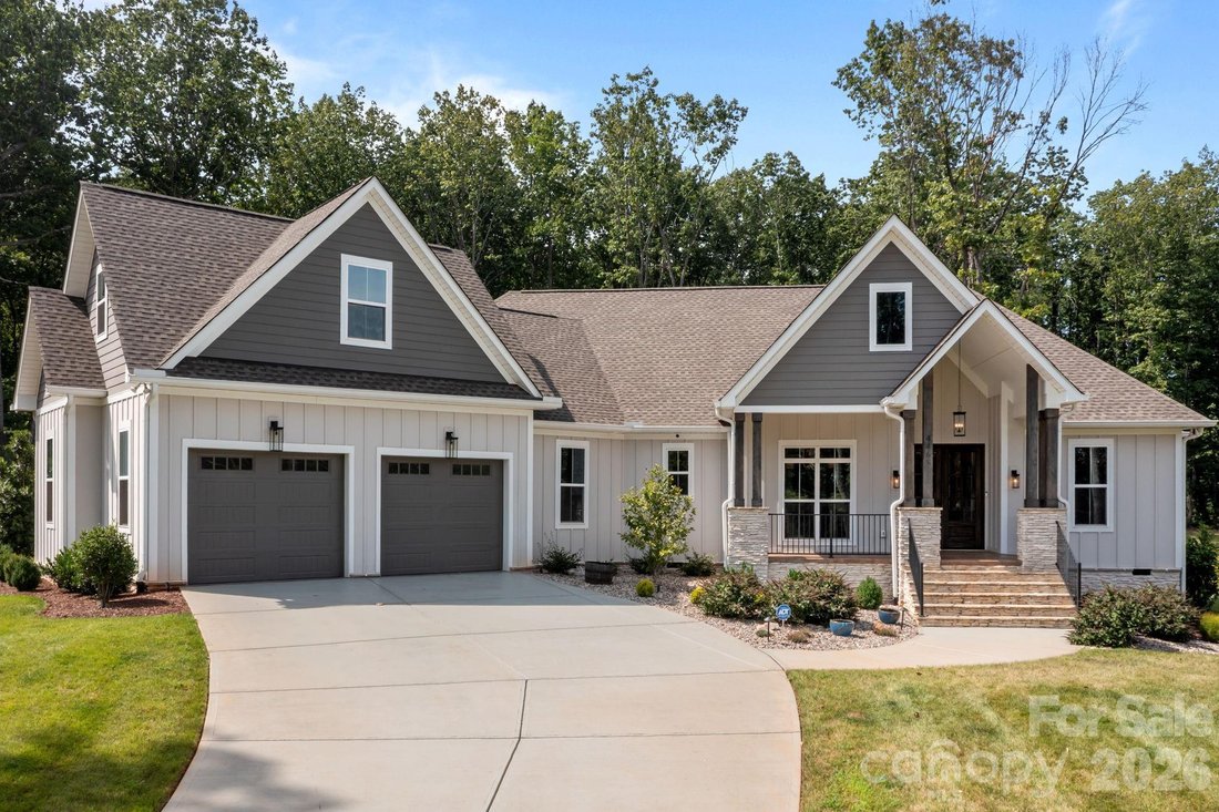 House in Lincolnton, North Carolina, United States 2 - 18032034