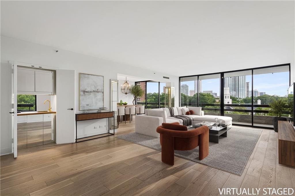 Condo in Atlanta, Georgia, United States 2 - 18030152