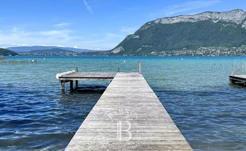 Anwesen in Sévrier, Auvergne-Rhone-Alpen, Frankreich 1