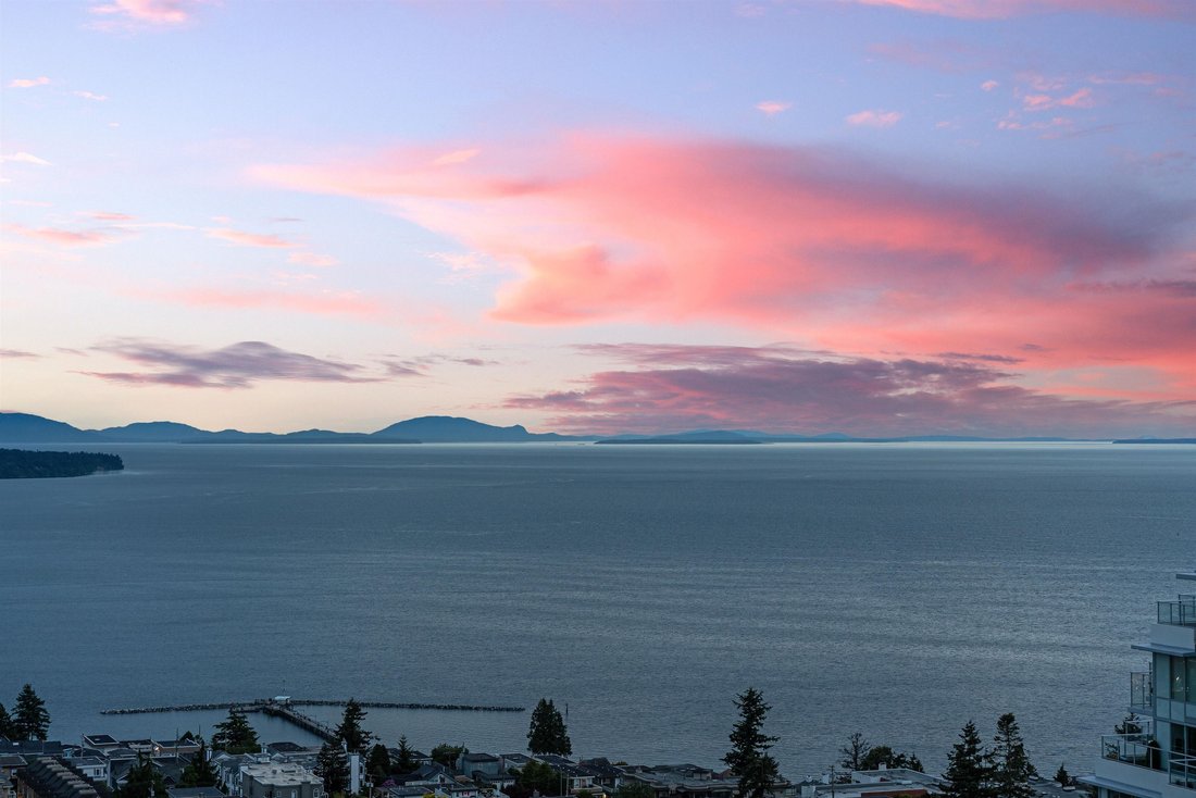 Condo in White Rock, British Columbia, Canada 3 - 18030983