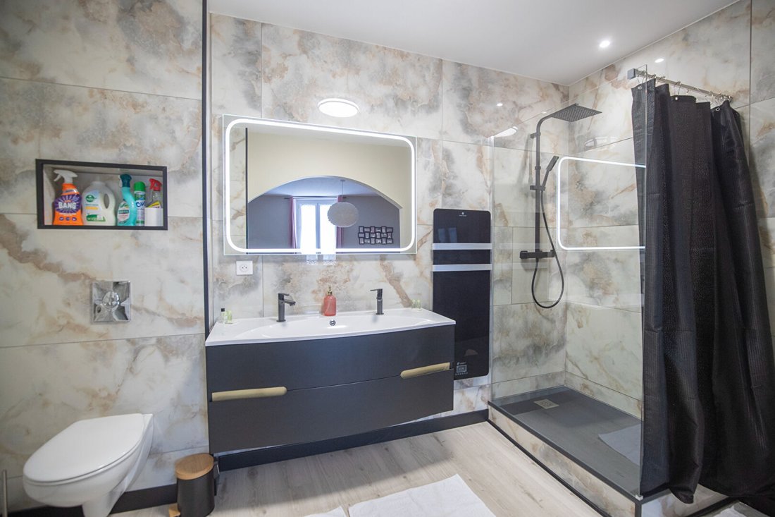 Vanteaux-Puy Las Rodas, Limoges, France 3 - 18031516