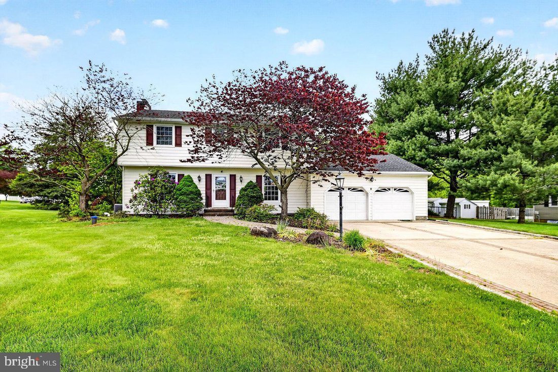 House in Ewing Township, New Jersey, United States 1 - 18028061