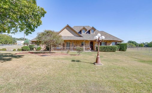 House in Joshua, Texas, United States 1