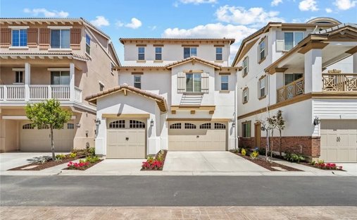 House in Signal Hill, California, United States 1