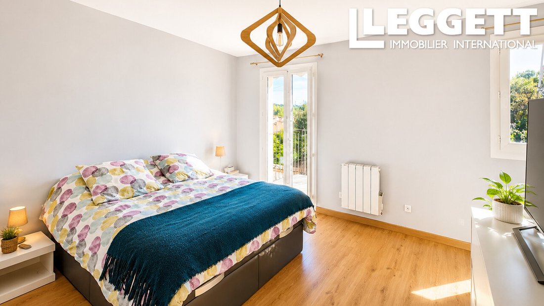 House in Mougins, Provence-Alpes-Côte d'Azur, France 4 - 18027042