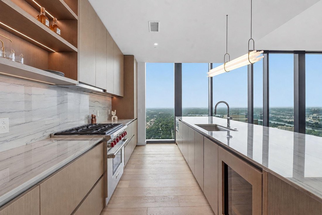 Condo in Austin, Texas, United States 1 - 18029679