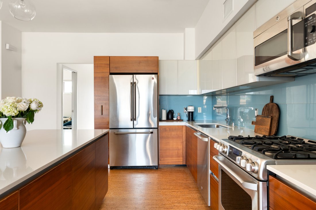 Condo in Los Angeles, California, United States 3 - 18029153