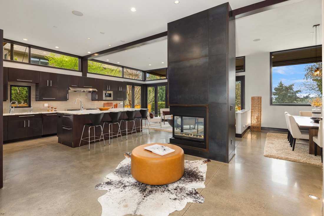 House in Bellevue, Washington, United States 5 - 18027474