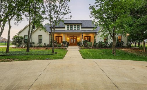 House in Gunter, Texas, United States 1
