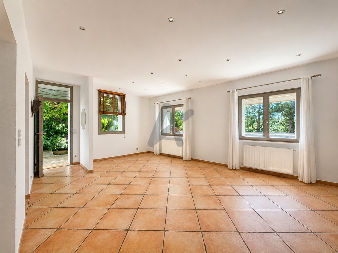 House in Limonest, Auvergne-Rhône-Alpes, France 4 - 18029740