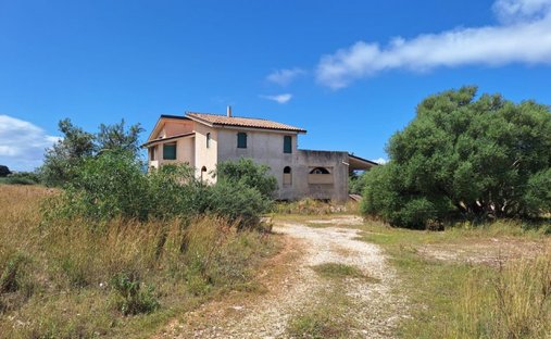 Villa in Terrasini, Sicily, Italy 1