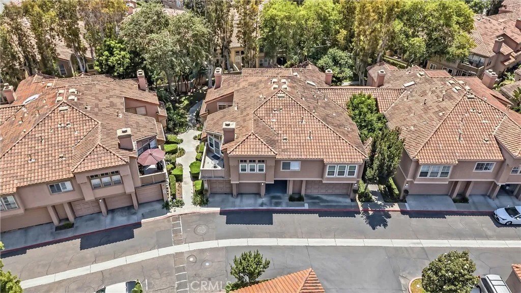 Condo in Irvine, California, United States 2 - 18003626