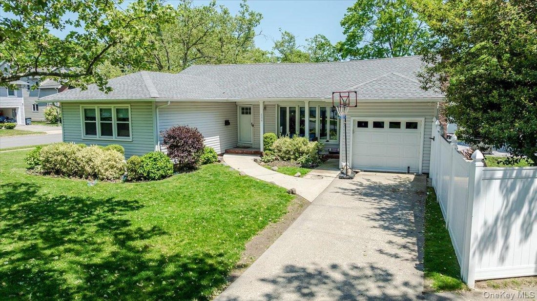 House in Woodmere, New York, United States 2 - 18026273