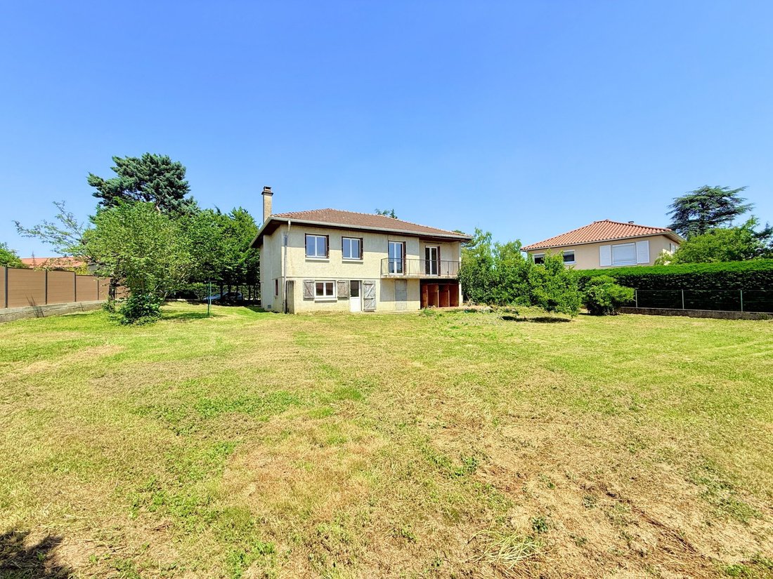 House in Chaponost, Auvergne-Rhône-Alpes, France 2 - 18032639