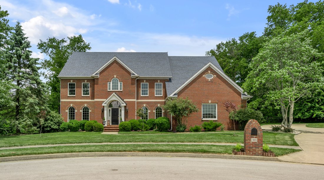 House in Paris, Kentucky, United States 2 - 18025590