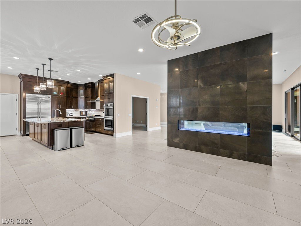 House in Las Vegas, Nevada, United States 5 - 18031746