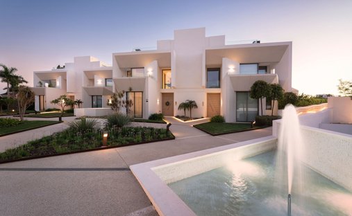 Casa en Nueva Andalucía, Marbella, España 1