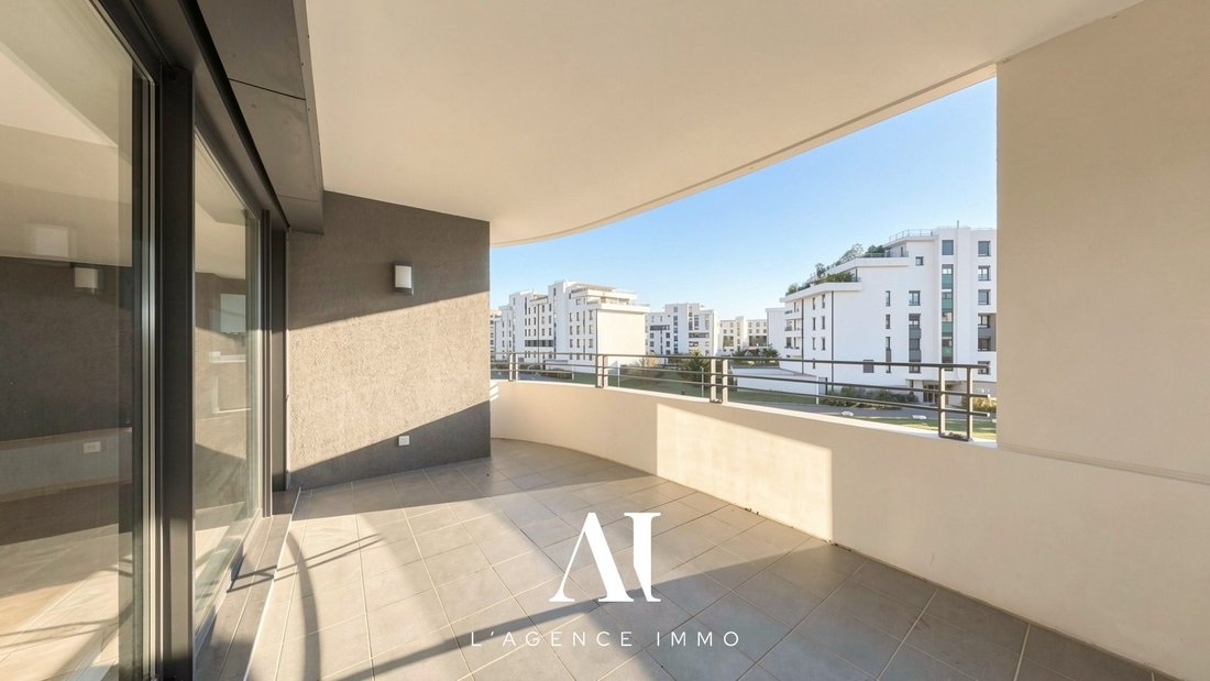 Apartment in Ouest, Saint-Genis-Pouilly, France 3 - 17016644