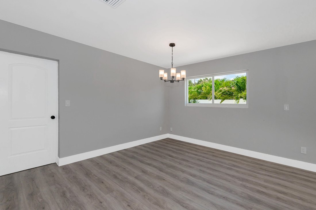 House in Oakland Park, Florida, United States 5 - 17999433