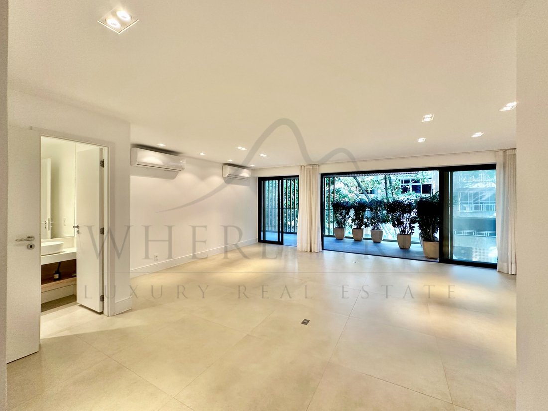 Apartment in Rio de Janeiro, State of Rio de Janeiro, Brazil 5 - 18027559
