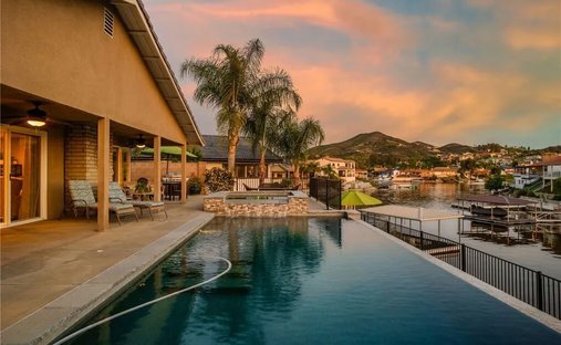 House in Canyon Lake, California, United States 1