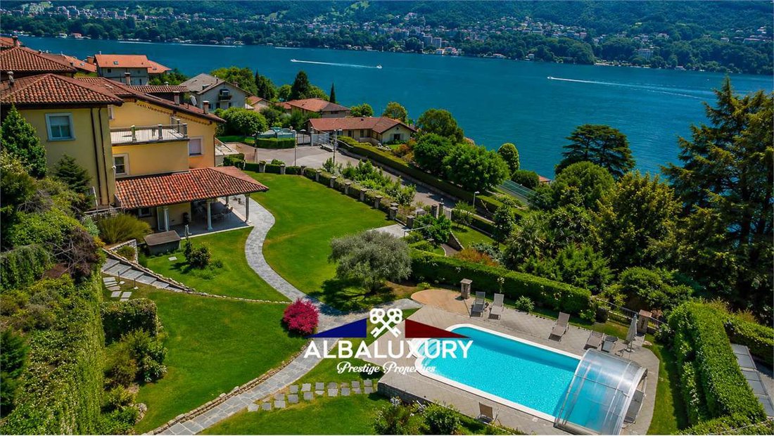 Villa in Laglio, Lombardy, Italy 2 - 18029173