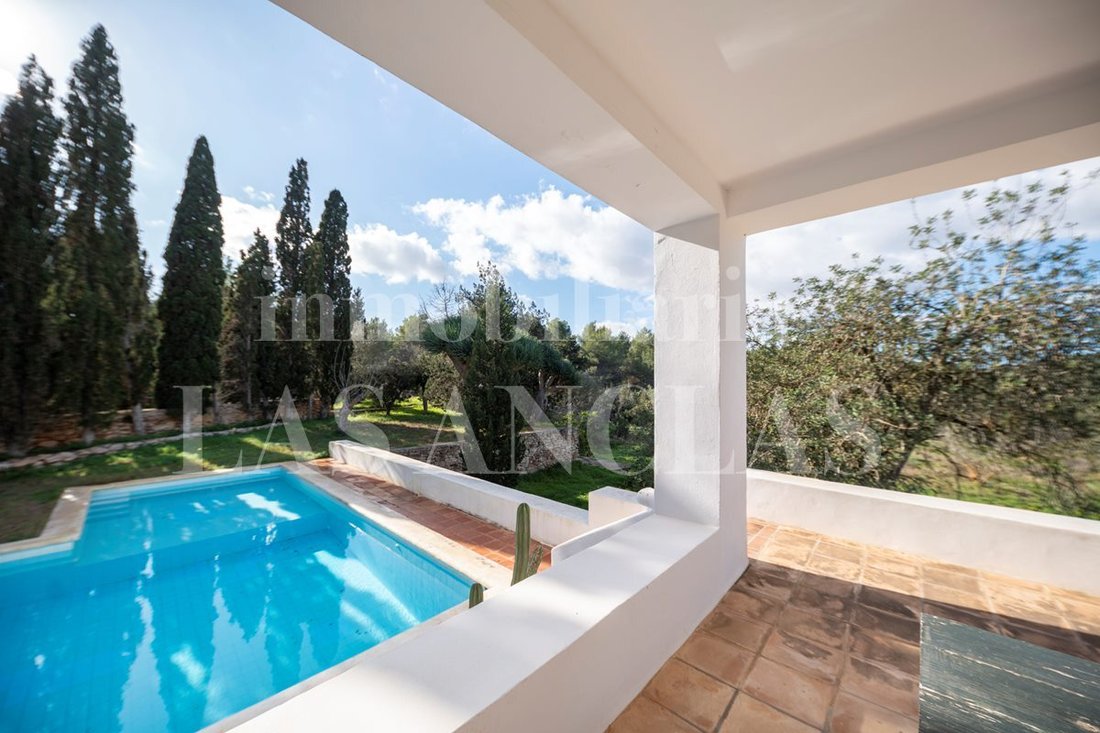 Farm Ranch in Santa Eularia des Riu, Balearic Islands, Spain 3 - 18027250