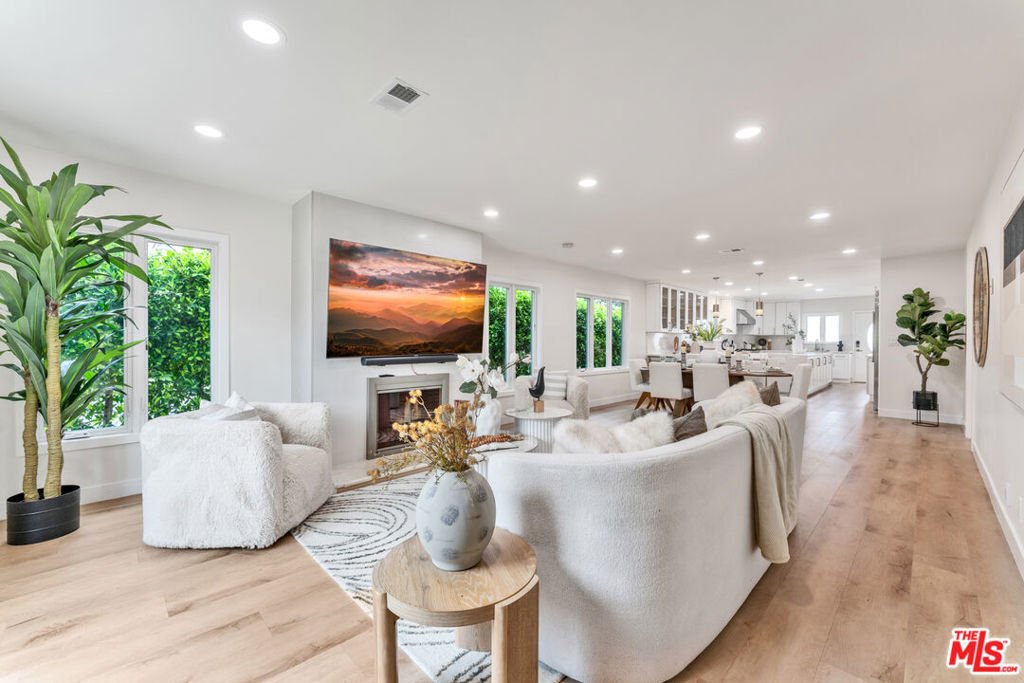 House in Beverly Hills, California, United States 4 - 18018846