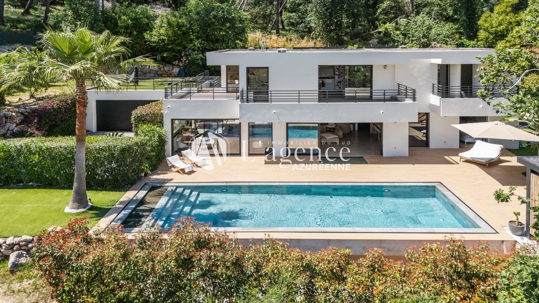 Villa in Fontmerle, Antibes, France 2 - 18029732