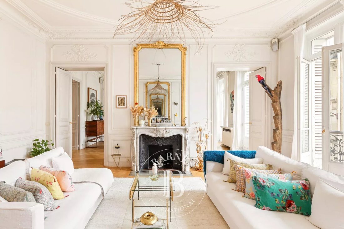 Apartment in Trudaine-Maubeuge, Paris 9e Arrondissement, Paris 3 - 18027303