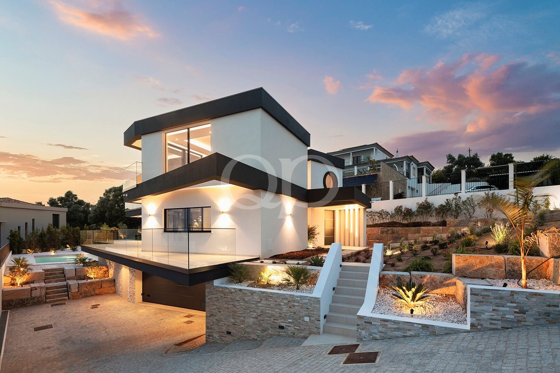 Villa in Loule (Sao Clemente), Algarve, Portugal 2 - 17881345