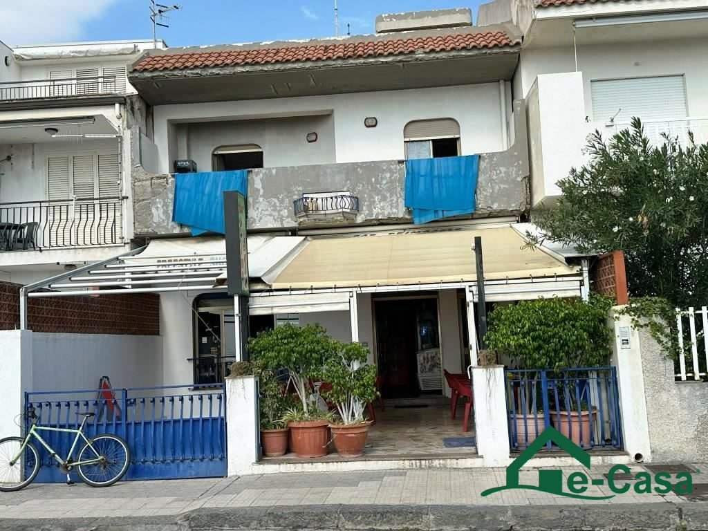 Estate in Nizza di Sicilia, Sicily, Italy 4 - 15687422