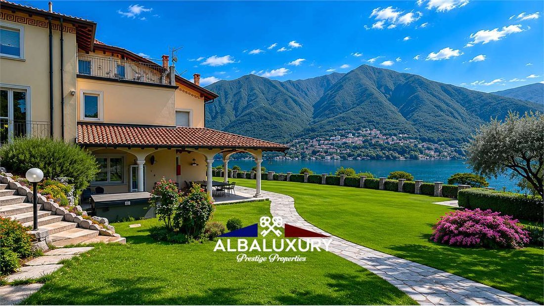 Villa in Laglio, Lombardy, Italy 1 - 18029173