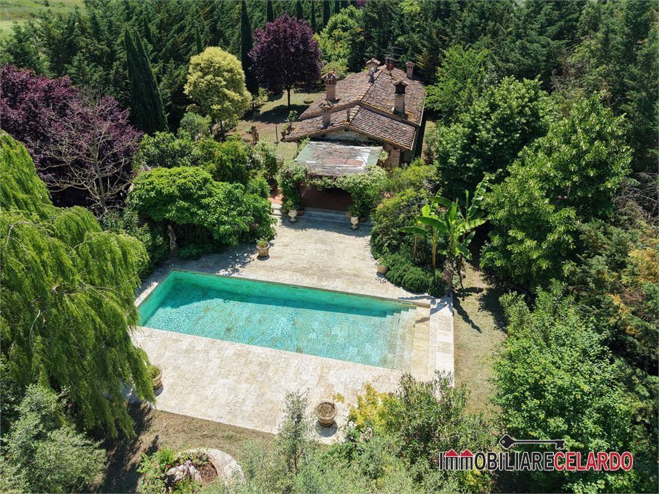 Villa in Colle di Val d'Elsa, Tuscany, Italy 1 - 18025729